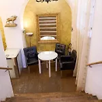 Hotel U Zlateho Jelena